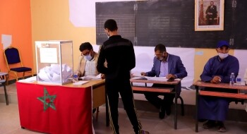 Un bureau de vote lors des élections des Chambres professionnelles en 2021, à Laâyoune.