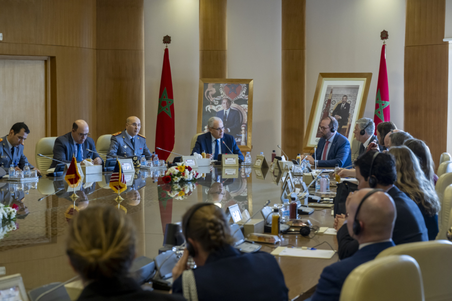 Abdeltif Loudyi, ministre délégué chargé de l'Administration de la défense nationale, recevant une délégation du Congrès américain conduite par Jason Smith.