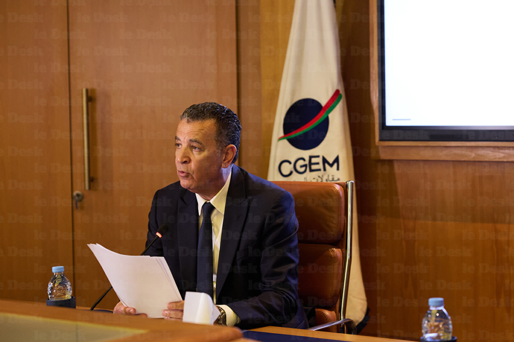 Chakib Alj, président de la CGEM, présentant le bilan de son mandat, le 15 avril 2026.