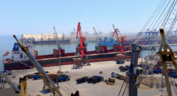 Les quais approfondis du terminal polyvalent de Marsa Maroc au port de Casablanca accueillent leur premier navire de grande capacité