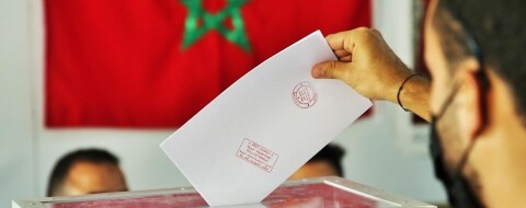 Elections législatives, communales et régionales en 2021.