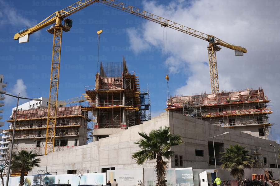 Un chantier immobilier à Casablanca. Crédit : Mustapha Razi / Le Desk