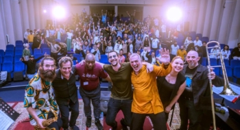Des participants à une précédente édition du programme « Berklee at the Gnaoua and World Music Festival ».