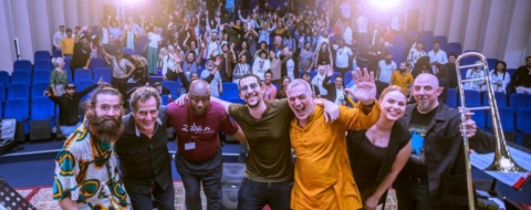 Des participants à une précédente édition du programme « Berklee at the Gnaoua and World Music Festival ».