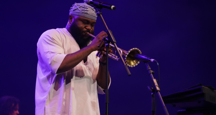 Festival Mawazine : Etuk Ubong envoûte la scène Bouregreg avec son afrobeat jazz incandescent