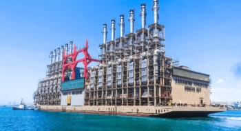 Un powership FRSU du Turc Karadeniz