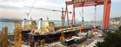 Le chantier naval d'Ulsan en Corée du Sud. Crédit: HD Hyundai