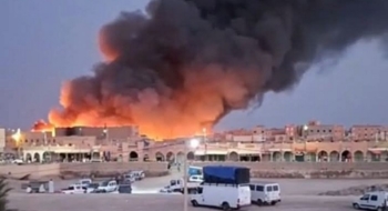 Incendie dans un souk à Rissani. Crédit : DR