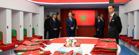 Le Prince Héritier Moulay El Hassan inaugure à Rabat le stade "Prince Moulay Abdellah" après sa reconstruction. Crédit : MAP