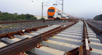 Un train navette rapide de l'ONCF.