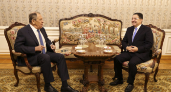 Lors de la rencontre entre Nasser Bourita, ministre des Affaires étrangères, et son homologue russe Serguei Lavrov, le 16 octobre 2025 à Moscou.