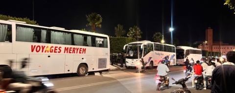 Des agents des forces de l'ordre ont été acheminées vers Sidi Youssef en autocar. Crédit : Le Desk