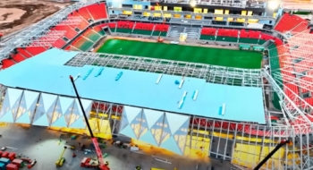 Les travaux de reconstruction du stade Moulay El Hassan sont à leur dernière ligne droite. Crédit : Capture vidéo : Ribat Al Maarifa