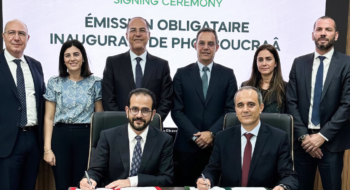 Lors de la cérémonie de signature de l'accord sur l'émission obligataire de Phosboucraa.