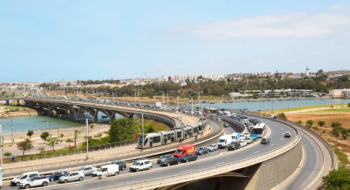 Le Pont Hassan II sur le Bouregreg, à Rabat.