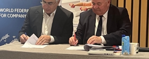 Signature à Malaga d’une convention de partenariat entre l’APSEM, présidée par Younes El Mechrafi et la WFCS.