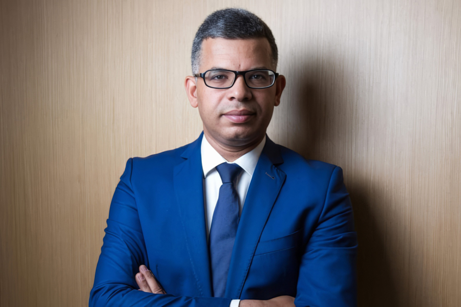 Adil Rzal, nouveau Directeur général en charge des risques groupe à la Banque Centrale Populaire.
