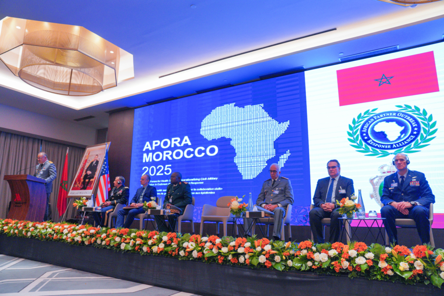 Lors de la séance d'ouverture de l’Atelier de l’Alliance des partenaires africains pour la réponse aux épidémies (APORA 2025), qui se déroule du 8 au 12 décembre 2025 à Rabat.