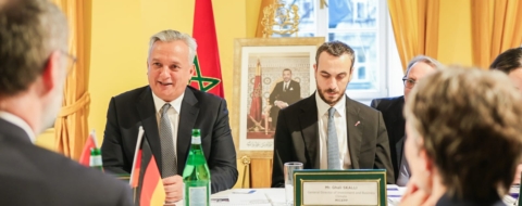 Karim Zidane, ministre délégué auprès du Chef du Gouvernement chargé de l’Investissement, de la Convergence et de l’Évaluation des Politiques Publiques (MICEPP) et Ghali Skalli, directeur général de l'Investissement et du Climat des Affaires lors du roadshow « Morocco Now » en Allemagne.