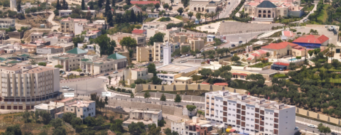 Vue aérienne du centre-ville de Taounate.