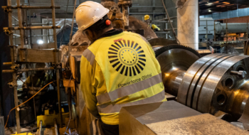 Un opérateur du groupe PowerForce Global.