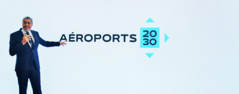 Adel El Fakir, DG de l'ONDA présentant la stratégie Aéroports 2030