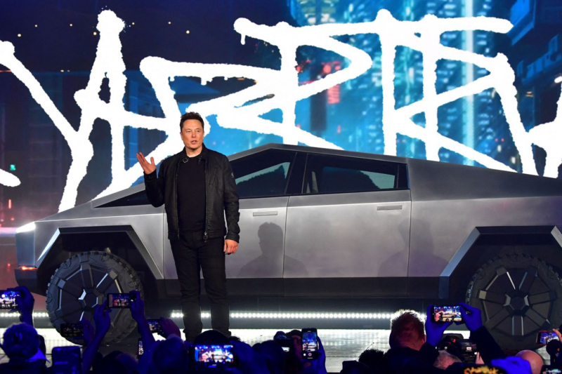 Elon Musk, patron de Tesla, lors de la présentation du Cybertruck.