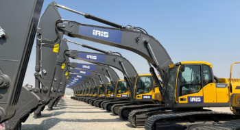 Des engins de BTP du groupe turc IRIS Insaat Turizm Sanayi ve Ticaret.
