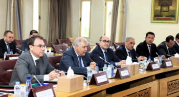 Le ministre de l’Intérieur Abdelouafi Laftit lors d'une réunion avec les présidents des 12 régions, le 12 décembre 2025.