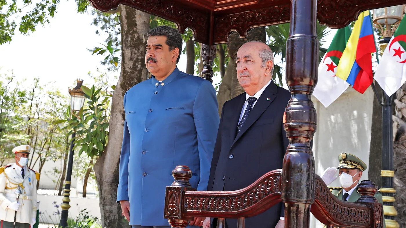 Nicolas Maduro reçu à Alger par Abdelmadjid Tebboune.