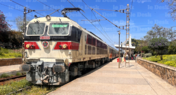Un train dans la gare Casa Oasis, à Casablanca.