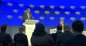 Le Chef du gouvernement, Aziz Akhannouch, intervenant lors du Forum mondial de Davos, le 20 janvier 2026.
