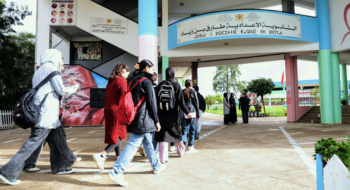 Dans le lycée collégial Tarik Ibn Ziyad à Ksar El Kébir.