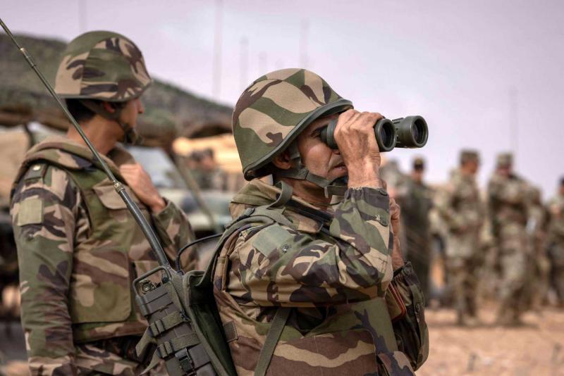 Des membres des Forces armées royales (FAR) lors de l’exercice militaire annuel African Lion, dans la région de Tan-Tan, le 30 juin 2022