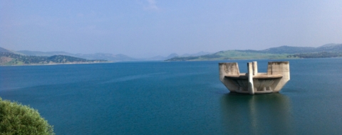 Le barrage Oued El Makhazine.