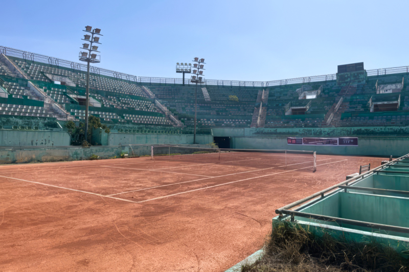 Le complexe sportif Al Amal, à Casablanca, toujours à l'abandon.
