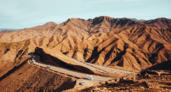 Des scientifiques ont découvert des empreintes fossilisées dans les montagnes du Haut Atlas central marocain.
