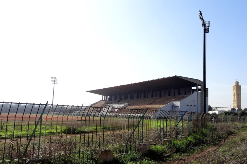 Le complexe sportif Essoukhour Assawda à Casablanca, plus connu sous le nom de stade Roches noires.