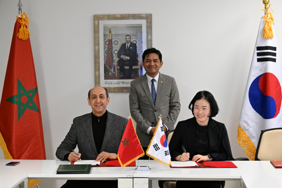 Cérémonie de signature d’un Protocole d’Accord de 13,5 millions USD entre la KOICA et l’AMEE pour promouvoir la décarbonation industrielle