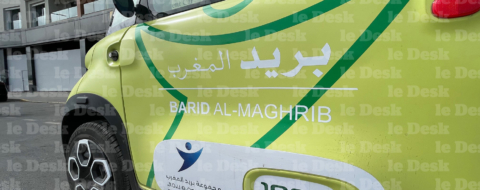 Un véhicule électrique de Barid Al Maghrib pour la distribution des colis express.