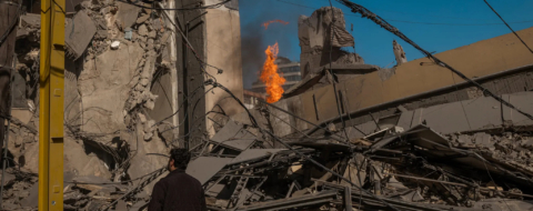 Les conséquences d’une frappe aérienne dans le centre de Beyrouth, au Liban, mercredi