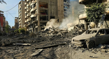 Des immeubles détruits par les frappes aériennes israéliennes dans les banlieues sud de Beyrouth, au Liban.
