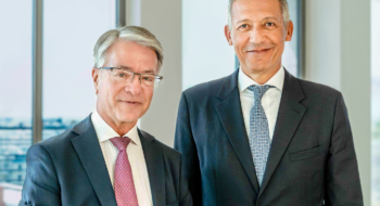 Jean-Laurent Bonnafe, administrateur directeur général de BNP Paribas, et Mohamed Hassan Bensalah, PDG du Groupe Holmarcom.