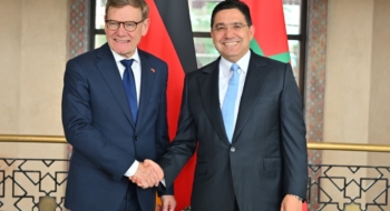 Nasser Bourita, ministre des Affaires étrangères, de la Coopération africaine et des Marocains résidant à l’étranger, et son homologue allemand Johann Wadephul.