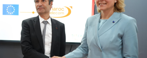 Mohamed Benchaaboun, CEO du Groupe Maroc Telecom, et Henna Virkkunen, vice-présidente exécutive de la Commission européenne et commissaire en charge de la souveraineté technologique, de la sécurité et de la démocratie.