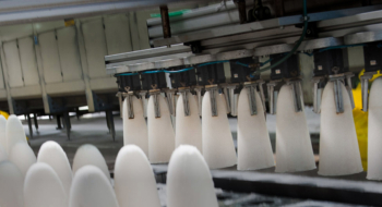 Une ligne de production dans une usine du groupe Cosumar.