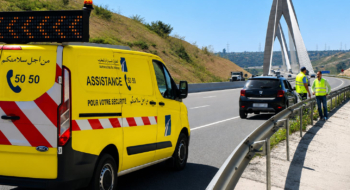 Un véhicule d'assistance de la Société nationale des autoroutes du Maroc.