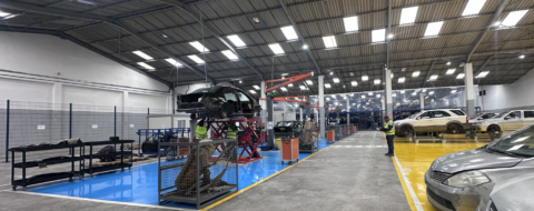 Le centre de démantèlement de véhicules SUSTAINera, inauguré par le groupe Stellantis à Casablanca.