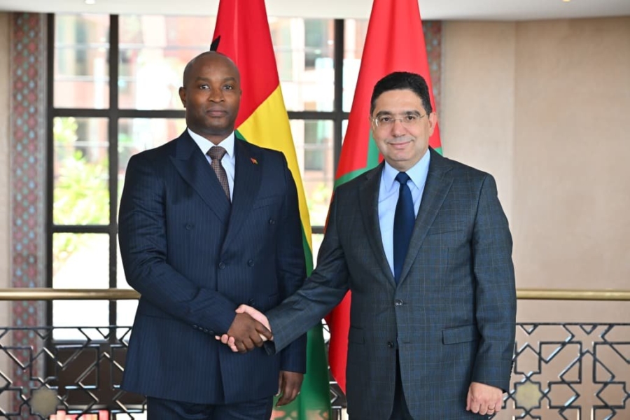 Nasser Bourita s'est entretenu, ce jour à Rabat avec le Ministre des Affaires étrangères, de la Coopération internationale et des Communautés de la République de Guinée-Bissau, M. João Bernardo Vieira