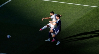 Saibari catapulte une frappe dans la lucarne du gardien écossais